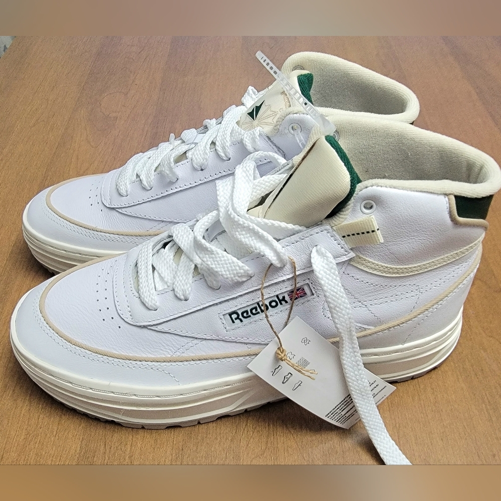 Reebok Women's Club C Geo Mid sneaker in white and chalk green, BRAND NEW